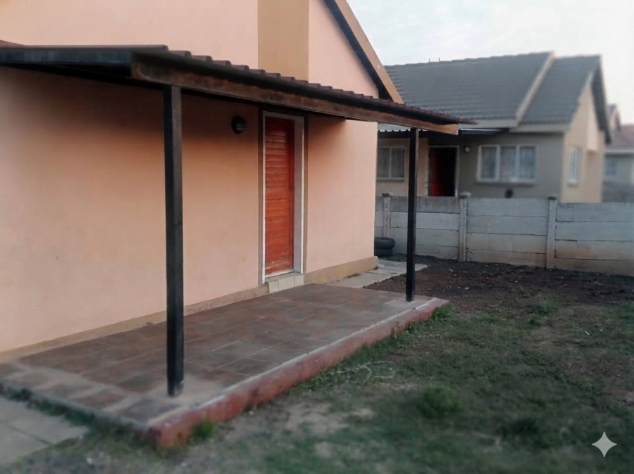 2 Bedroom Property for Sale in Freedom Park North West